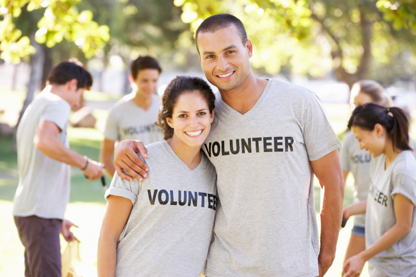 Volunteer Abroad As A Couple in 2024 : Everything You Need To Know
